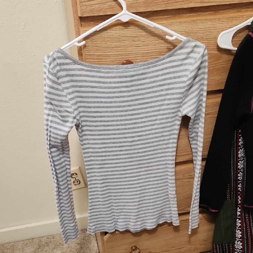 Express Gray and White Striped Long Sleeve Top - Picture 3 of 3